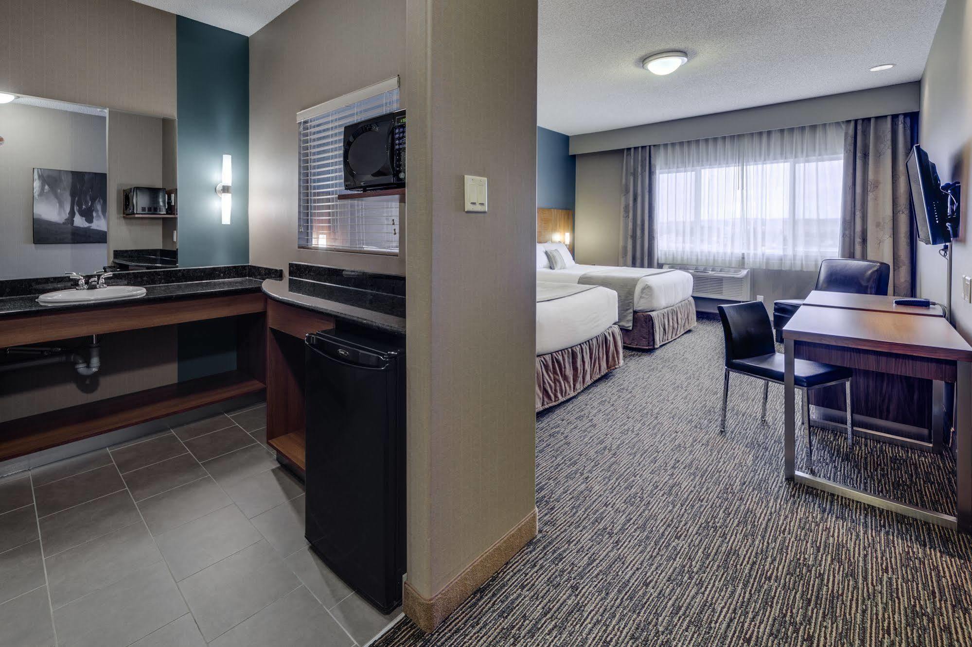 Heritage Inn Hotel & Convention Centre - Pincher Creek Eksteriør bilde